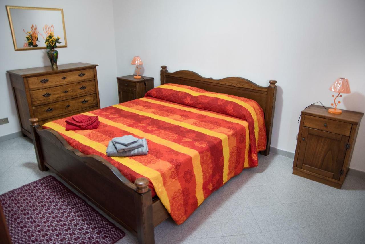 Pretty Appartment Beb Альгеро Экстерьер фото